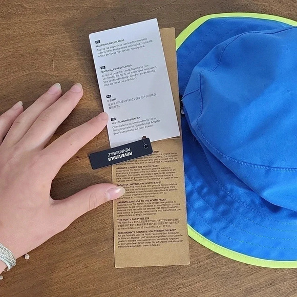 NWT Kids The North Face Bucket Hats! There Are Two Hats Available! - Picture 10 of 11